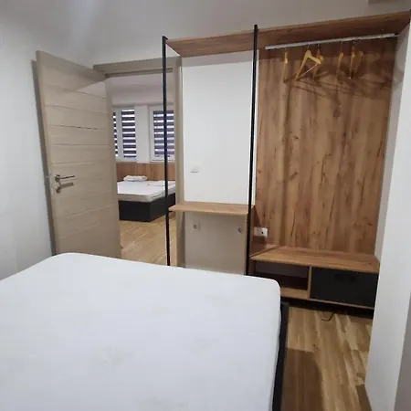 Apartment Luxury Iva Iv